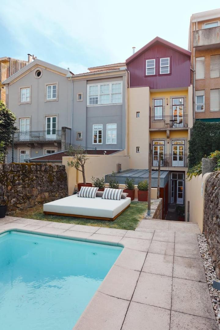 Guestready - Cedofeita Pool Suites ポルト エクステリア 写真