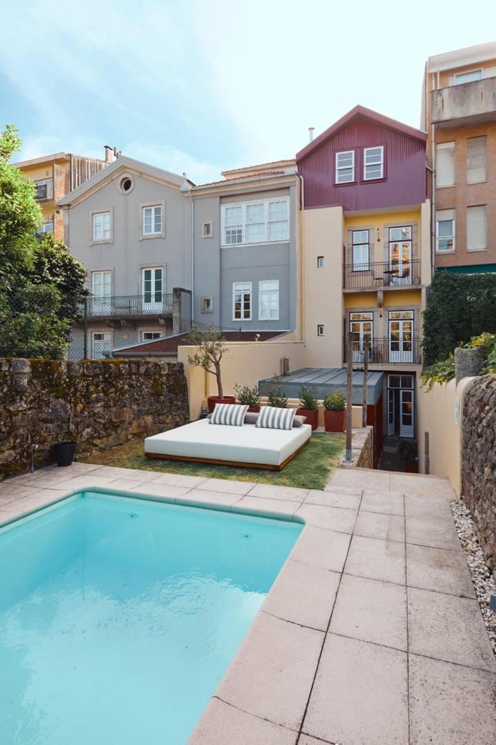 Guestready - Cedofeita Pool Suites ポルト エクステリア 写真
